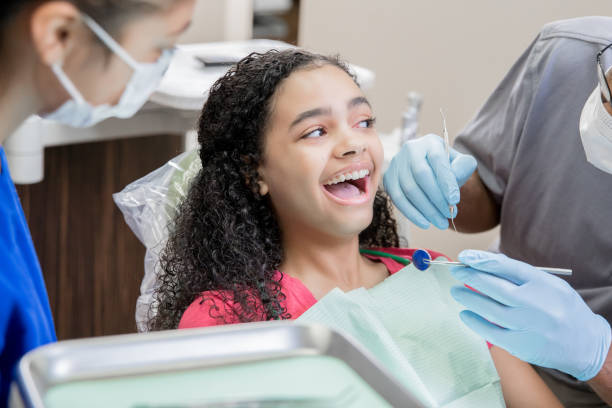 Best Emergency Care for Gum Disease in Huron, CA