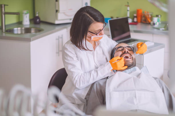 Best Emergency Cosmetic Dentistry (e.g., broken veneers) in Huron, CA